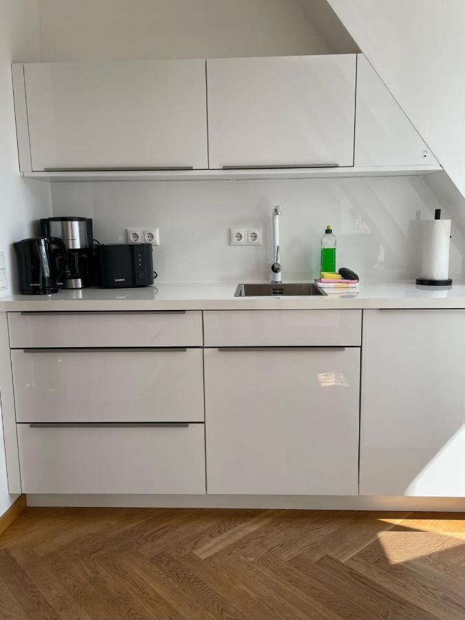 Apartment Modernes An Der Frauenkirche Ii *